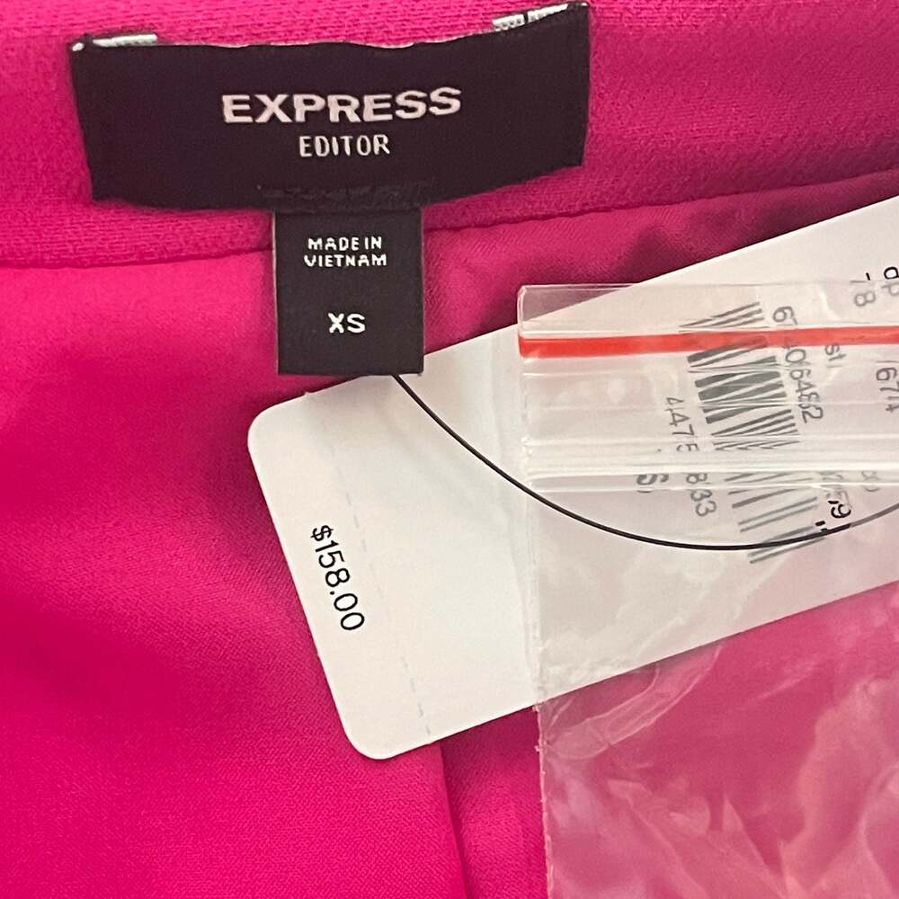 Express Editor One-Button Tailored Blazer in Fuchsia - Picture 4 of 4